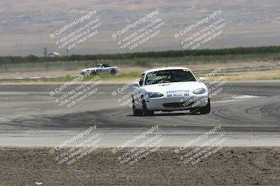 media/Jun-01-2024-CalClub SCCA (Sat) [[0aa0dc4a91]]/Group 3/Race/